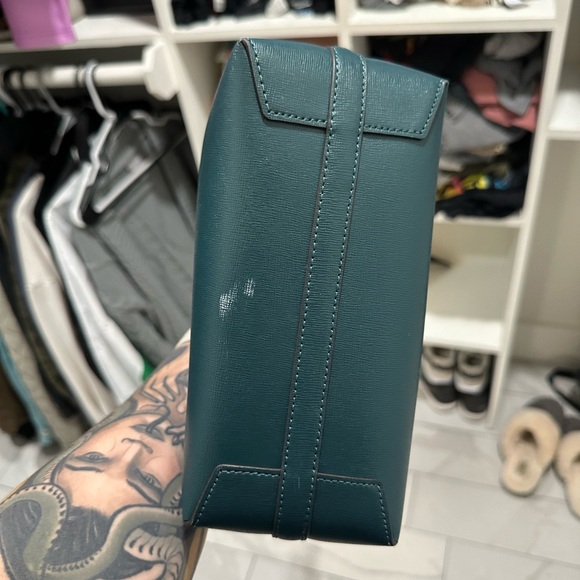 Kate Spade - Picture 3 of 4